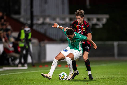 Jönköpings Södras Malkolm Moenza och Östersunds Jakob