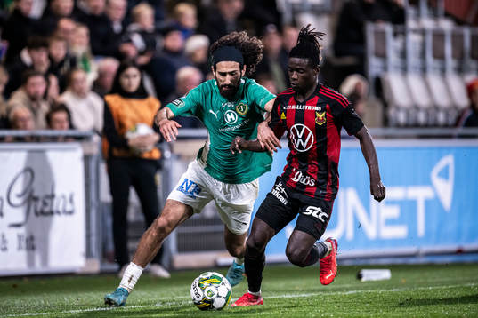 Jönköpings Södras Hady Saleh Karim och Östersunds