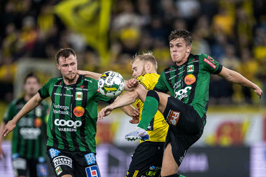 Varbergs Niklas Dahlström och Elfsborgs Sveinn Guðjohnsen