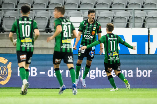 Varbergs Dion Krasniqi jublar efter 0-1