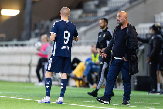 Utsiktens Lucas Hedlund och manager Bosko Orovic