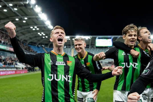 GAIS Julius Lindberg jublar efter 1-0