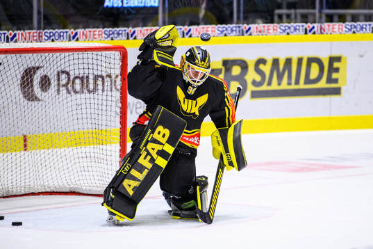 Västerås målvakt Ian Blomquist