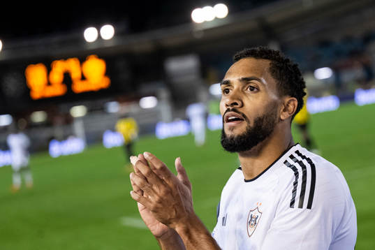 Juninho of Qarabag celebrates the 0-1 goal