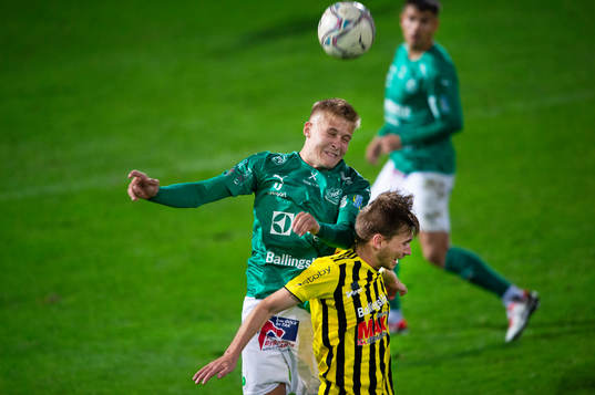 s Albin Andersson i matchen i div. 2 mellan IFK Hässleholm och Hässleholms IF i Hässleholm 6 oktober 2023.