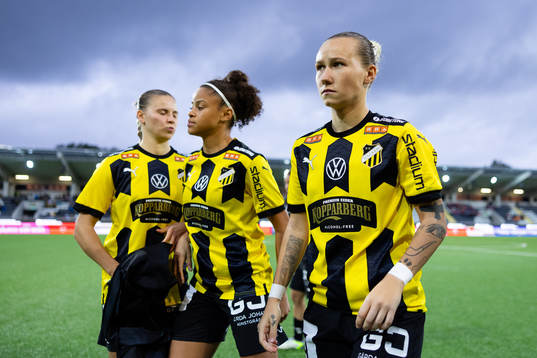 Häckens Marika Bergman Lundin innan fotbollsmatchen i Damallsvenskan mellan Häcken och Vittsjö den 6 oktober 2023 i Göteborg. 
