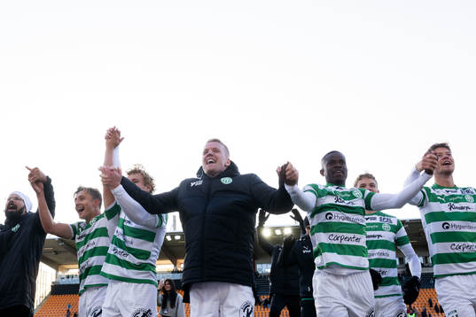 Västerås SKs spelare jublar