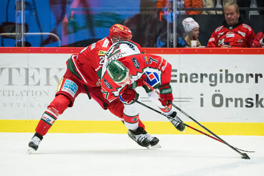 Frölundas Henrik Tömmernes och MoDos Adam Pettersson