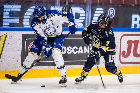 Leksands Lore Baudrit och HV71s Kanami Seki