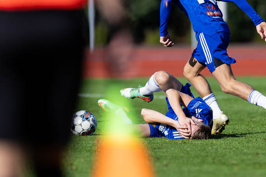 Böljan Falkenbergs David Wallnedal har ont