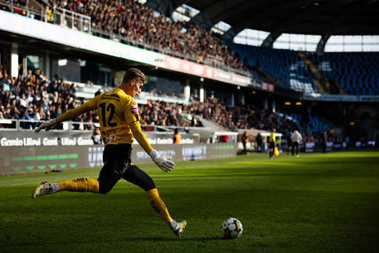 Örgrytes målvakt Mathias Nilsson