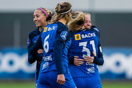 Thea Loennecken of Stabæk celebrates after scoring a disallowed goal