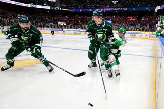 Färjestads Linus Johansson och Joakim Nygård och Rögles