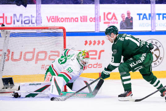 Rögles målvakt Petr Kvaca och Färjestads Joel Kellman