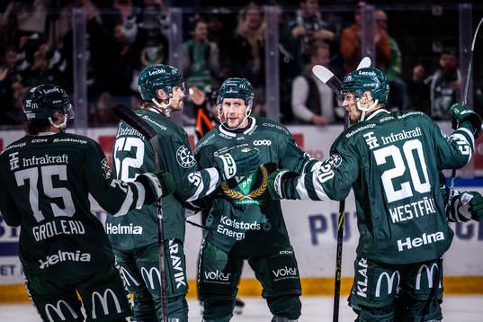 Färjestads Per Åslund jublar