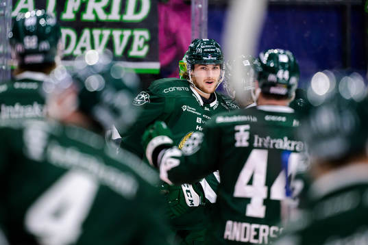 Färjestads Jeremy Salvas Groleau jublar