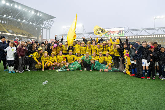 Elfsborgs spelare jublar