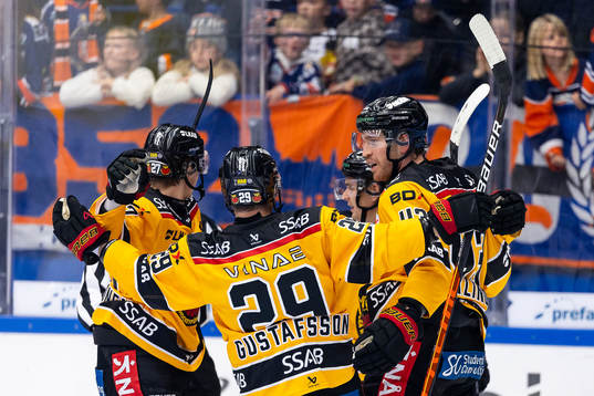 Luleås Oscar Eklind jublar