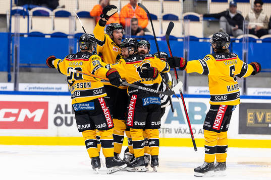 Luleås Oscar Eklind jublar