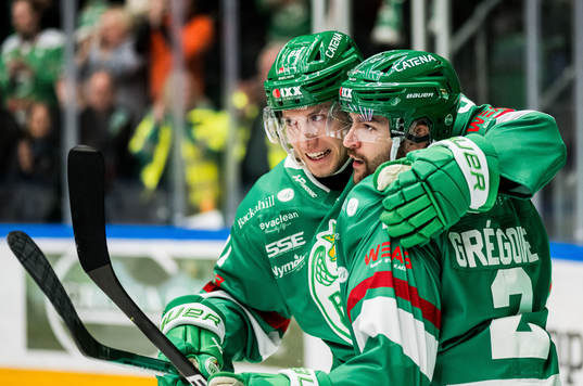 Rögles Adam Tambellini och Thomas Grégoire jublar