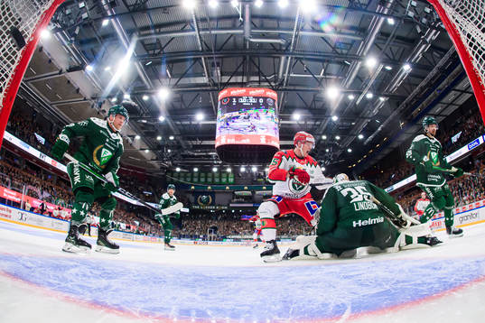 Frölundas Gustav Rydahl jublar