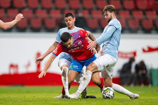 Gefles Kevin Persson och Niclas Håkansson mot Helsingborgs
