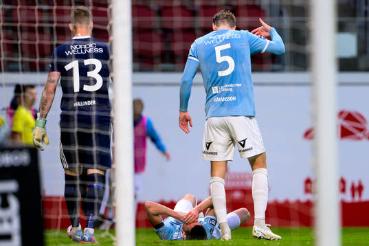 Gefles Kevin Persson har ont