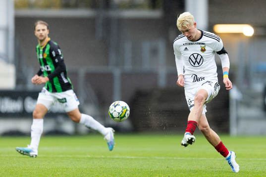 Östersunds Myroslav Mazur