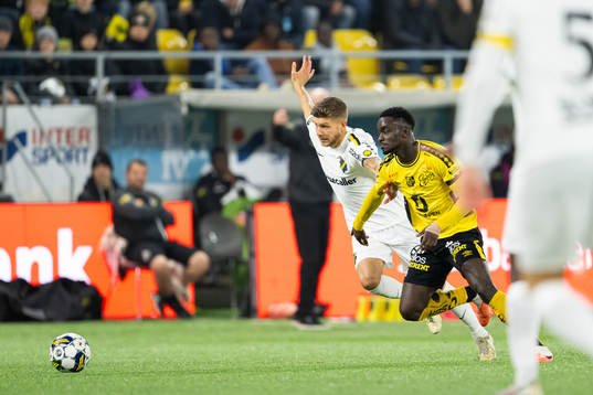 AIKs Anton Salétros och Elfsborgs Emmanuel Boateng