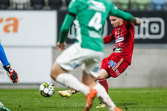 Skövde AIKs Isak Bjerkebo gör 1-2