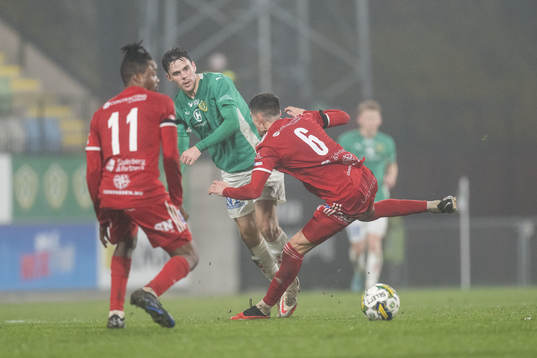 Jönköpings Södras Samuel Adrian och Skövde AIKs Marc