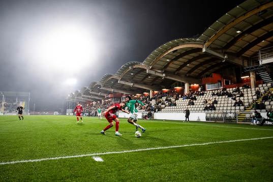 Skövde AIKs Gustav Broman och Jönköpings Södras Hady