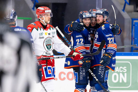 Växjös Tobias Rieder, Keegan Lowe och Martin Lundberg