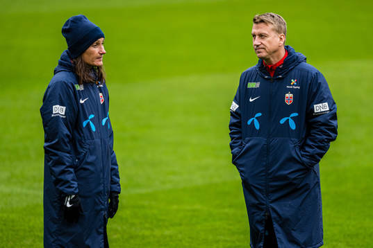Ingvild Stensland, assistant coach, and Leif Gunnar Smerud, head coach of the Norwegian women's national football team