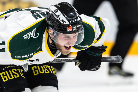 Östersunds Josef Ingman har ont