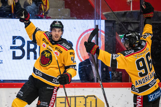 Luleås Oscar Eklind jublar