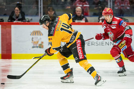 Luleås Jonas Berglund och MoDos Sampo Ranta