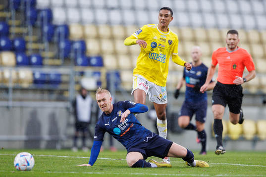 Eskilsminnes Robin Wendin Thomasson och Falkenbergs Oliver