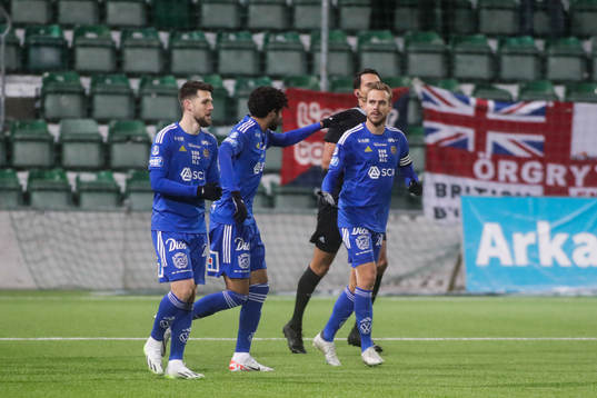 GIF Sundsvalls Pontus Engblom jublar efter 1-0