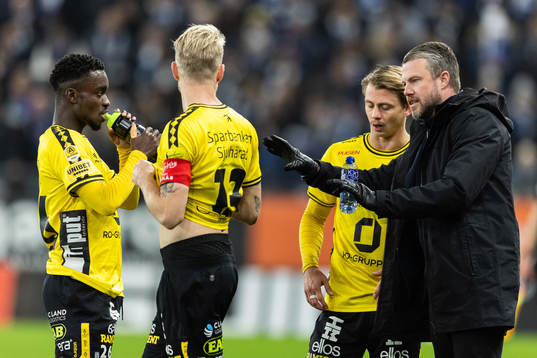 Elfsborgs manager Jimmy Thelin, Emmanuel Boateng, Johan