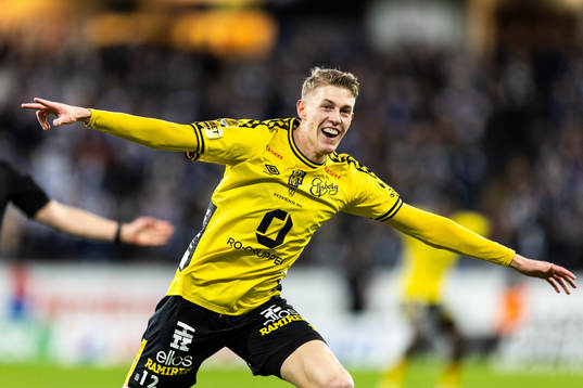 Elfsborgs Alexander Bernhardsson jublar