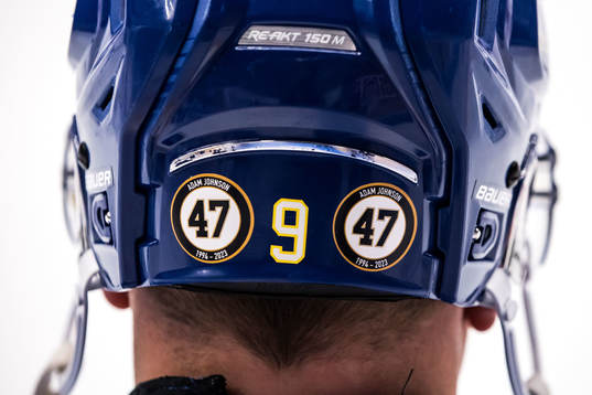 Leksands Patrik Zackrisson Hjälm med hyllning för Adam