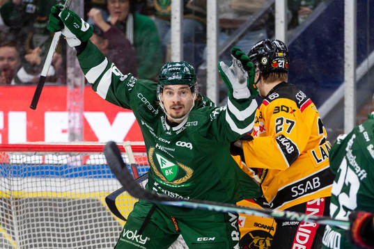 Färjestads Joel Nyström jublar