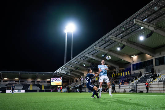 Utsiktens Predrag Randelovic och Gefles Anton Lundin