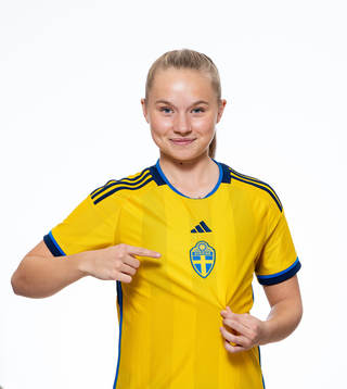 Sonja Ekholm poserar för ett porträtt