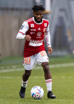 Sandvikens John Junior Igbarumah