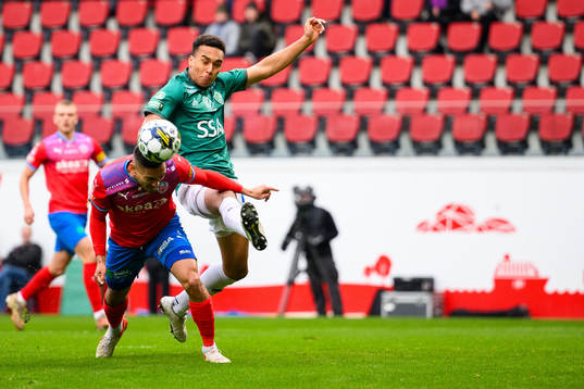 Helsingborgs Cole Alexander gör 1-0