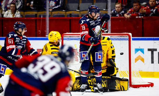 Mål 1-0 intill Linköpings Patrick Russell