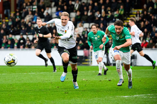 GAISs Gustav Lundgren och Jönköpings Södras Malkolm