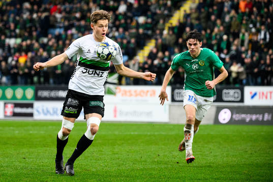 GAISs Axel Henriksson och Jönköpings Södras Samuel Adrian